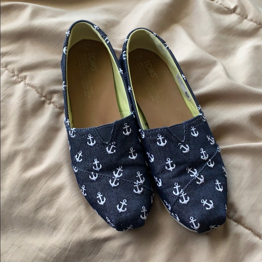 TOMS Blue Anchor Pattern